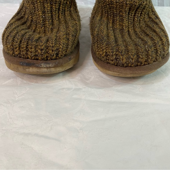 Ugg Sz 5 Classic Tall 3 Button Cardy Sweater Brown Boots sheepskin foldover - Picture 12 of 13